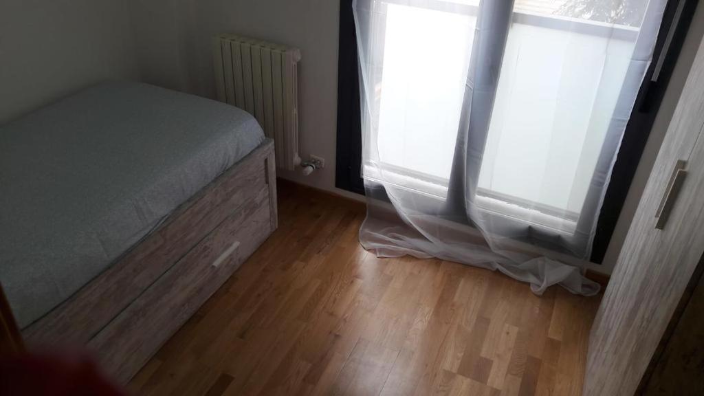 New, Cozy Apartment Plaza Del Pilar-Fuenclara Zaragoza Ruang foto