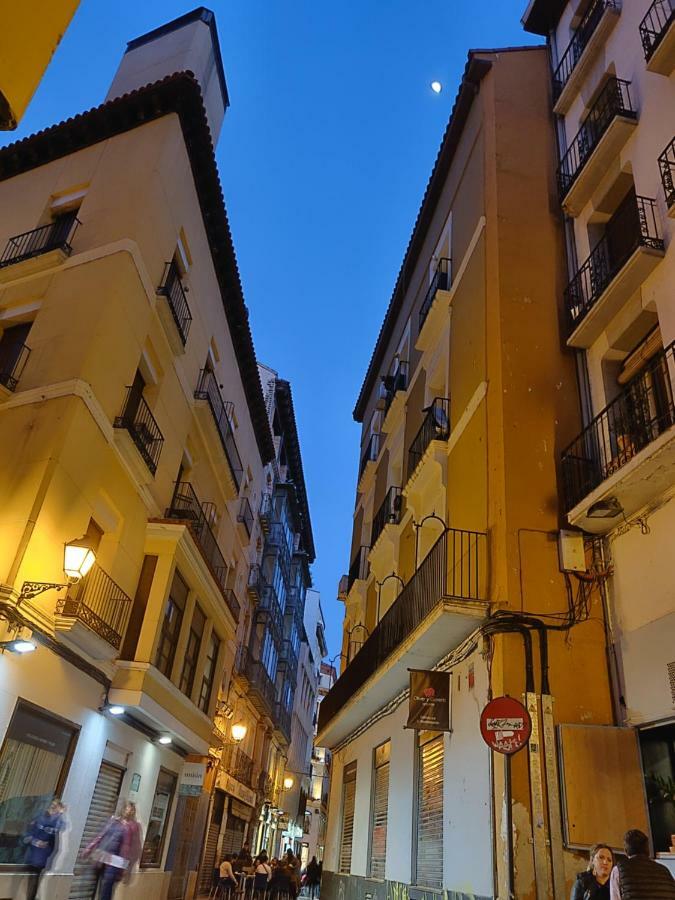 New, Cozy Apartment Plaza Del Pilar-Fuenclara Zaragoza Bagian luar foto